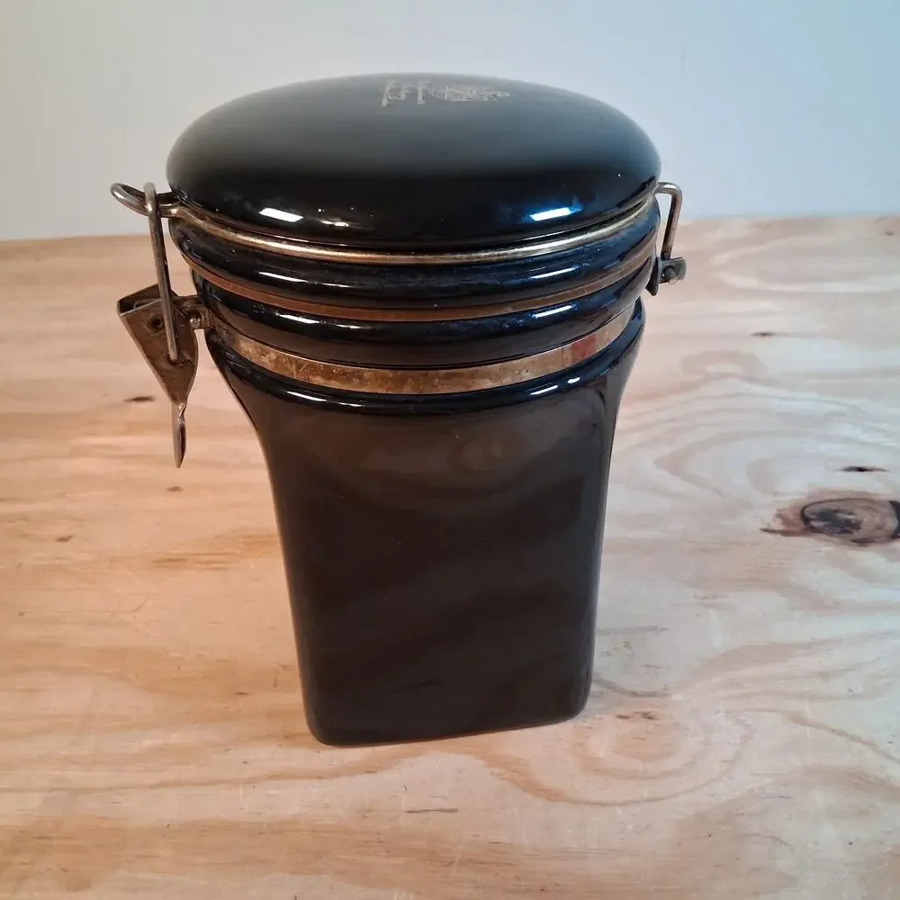 Gevalia KAFFE Canister Coat Of Arms King Of Sweden Tight Sealed Coffee Keeper